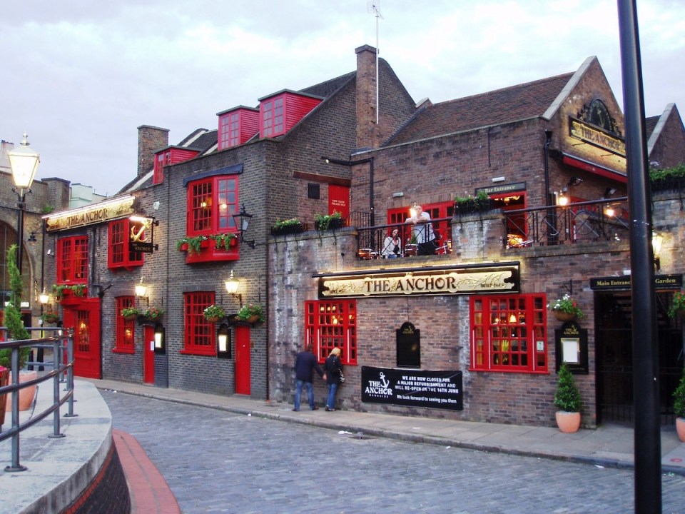 The Anchor (Wikipedia/Author	Ewan Munro from London, UK/Flickr/(CC BY-SA 2.0))