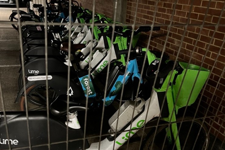 Richmond council meeting on Lime e-bikes contract decision, impacting southwest London cycling market