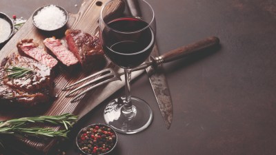 Whether you are dining in or out, select the right wine for the dish and do National Steak Day justice.&nbsp;