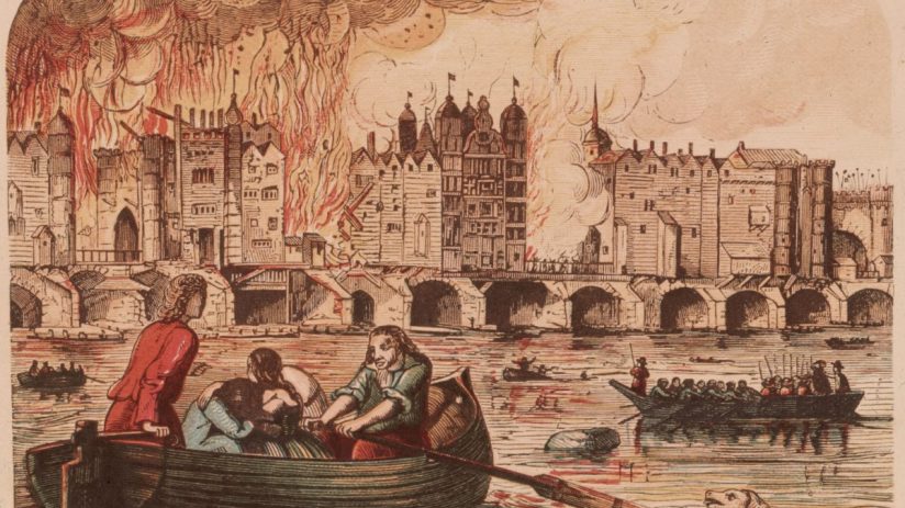 People flee to boats on the River Thames to escape the Great Fire of London, September 1666. (Photo by Hulton Archive/Getty Images)