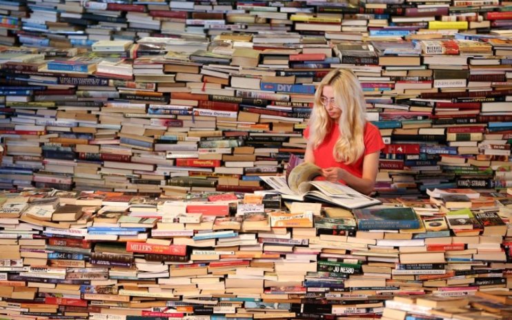 Harry Potter publisher Bloomsbury has forecast its full year pre-tax profits to be "significantly ahead" of market expectations.